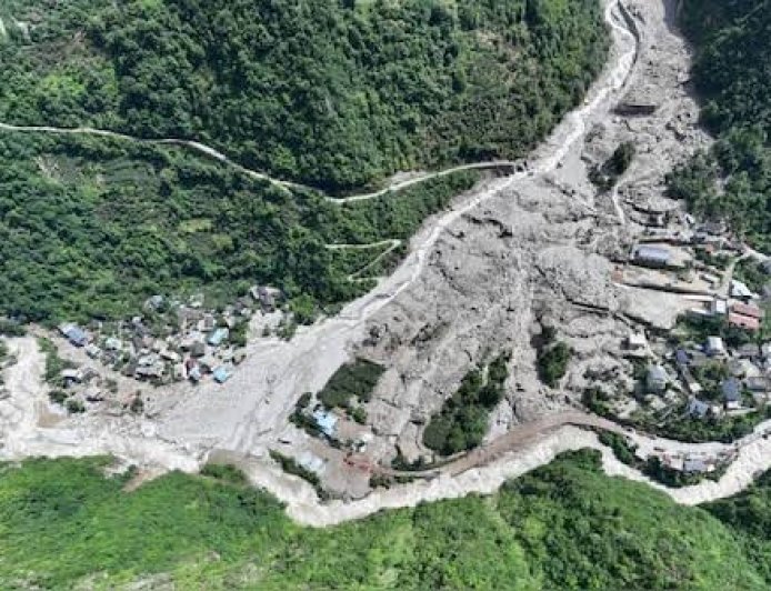 China Landslide Leaves Over 30 Missing