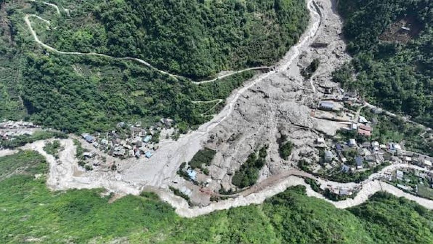 China Landslide Leaves Over 30 Missing